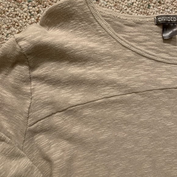 H&M Divided Mens Long Fit Long Sleeve Tan Large - Picture 4 of 5